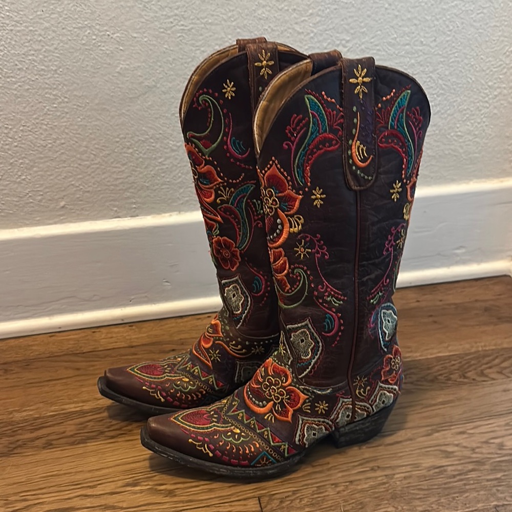 Embroidered Western Boots - Brown Multicolor